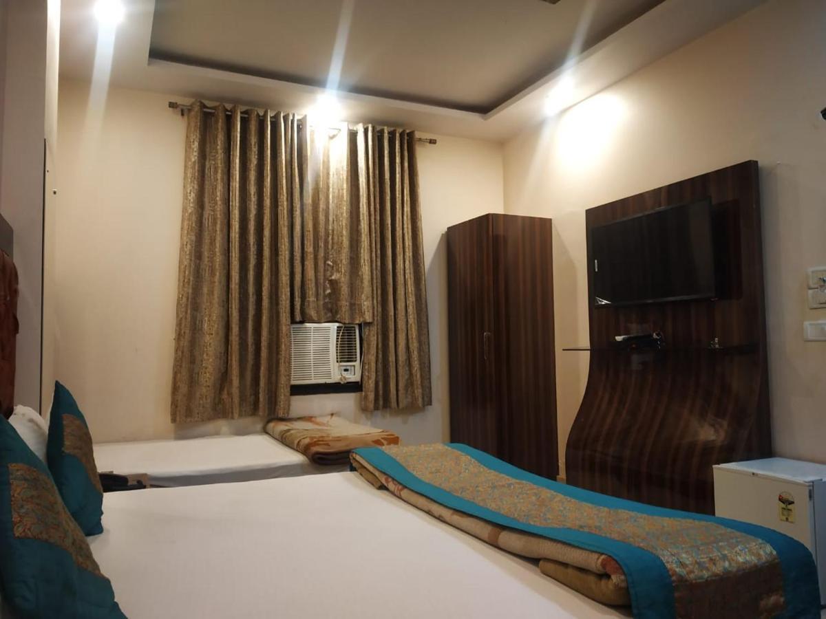 Adb Rooms Hotel Indo Continental Нью-Дели Экстерьер фото