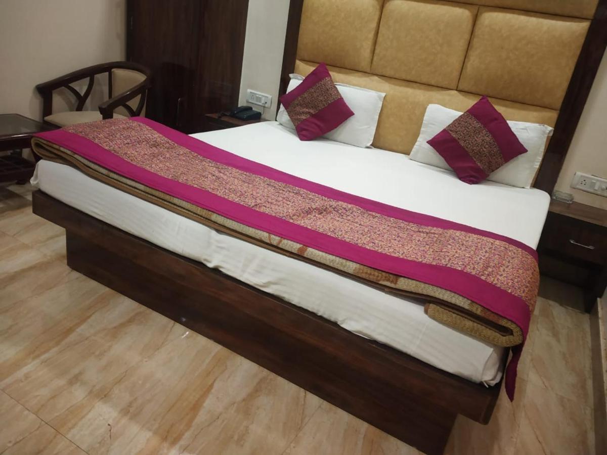 Adb Rooms Hotel Indo Continental Нью-Дели Экстерьер фото