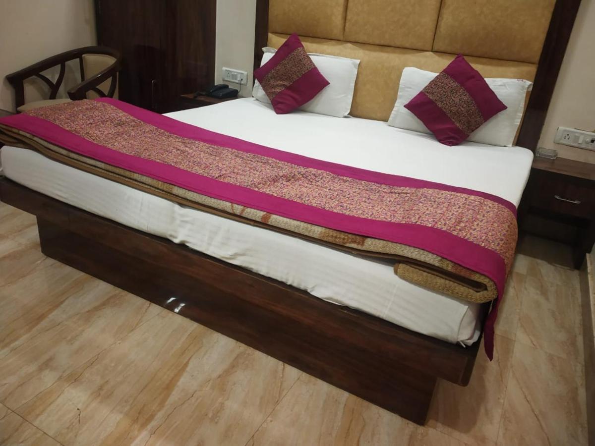 Adb Rooms Hotel Indo Continental Нью-Дели Экстерьер фото